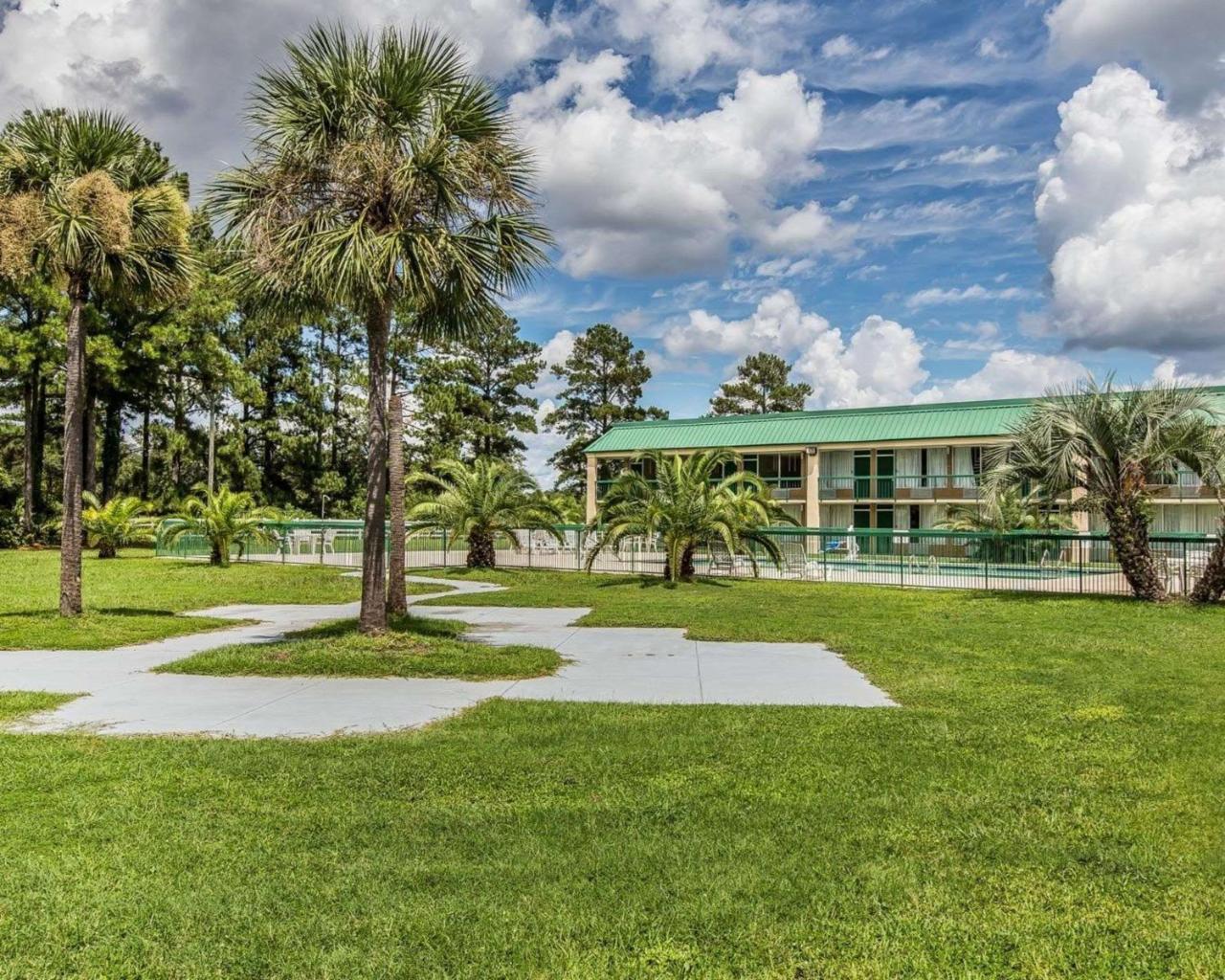 Econo Lodge Douglas Dış mekan fotoğraf