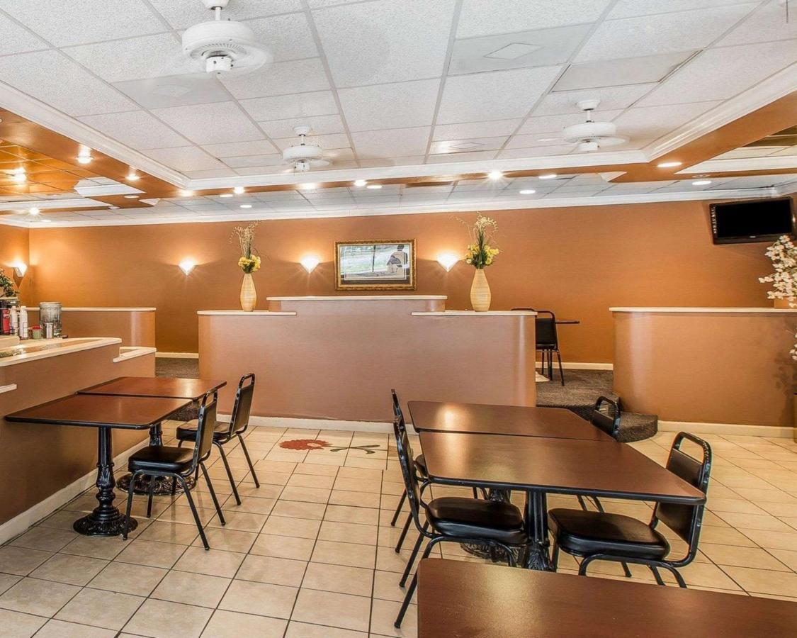 Econo Lodge Douglas Dış mekan fotoğraf